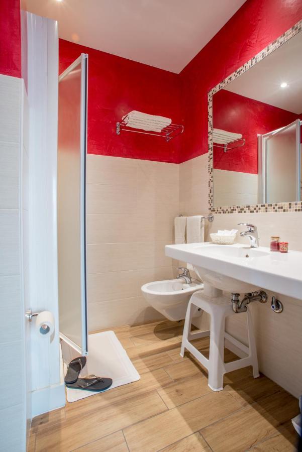 Hotel London Cattolica Luaran gambar