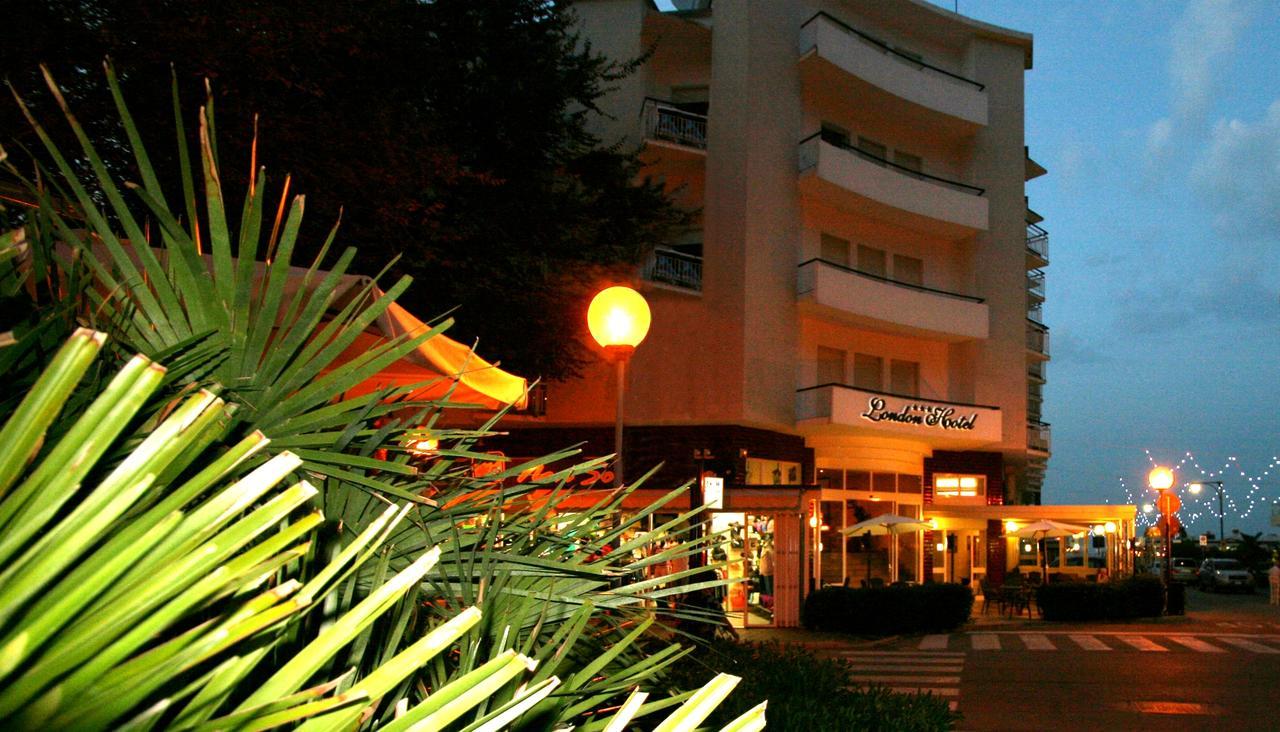 Hotel London Cattolica Luaran gambar