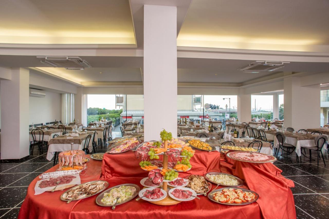 Hotel London Cattolica Luaran gambar